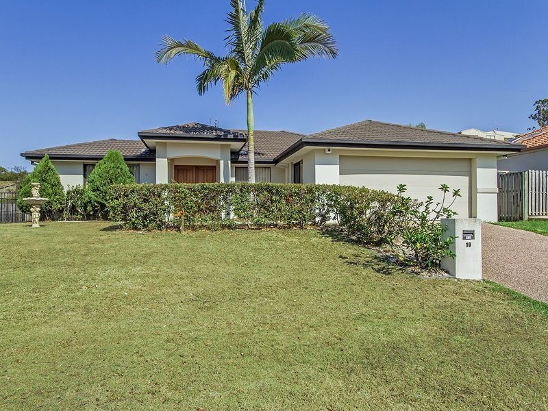 10 Roberts Drive, Maudsland QLD 4210