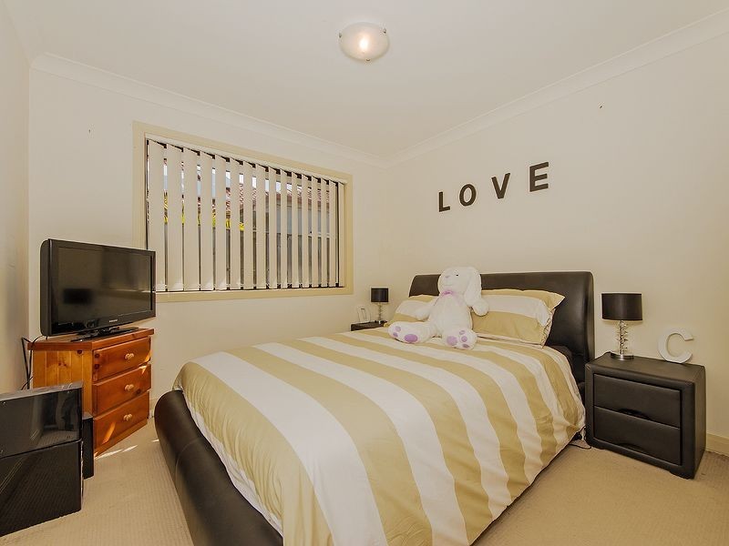 10 Roberts Drive, Maudsland QLD 4210