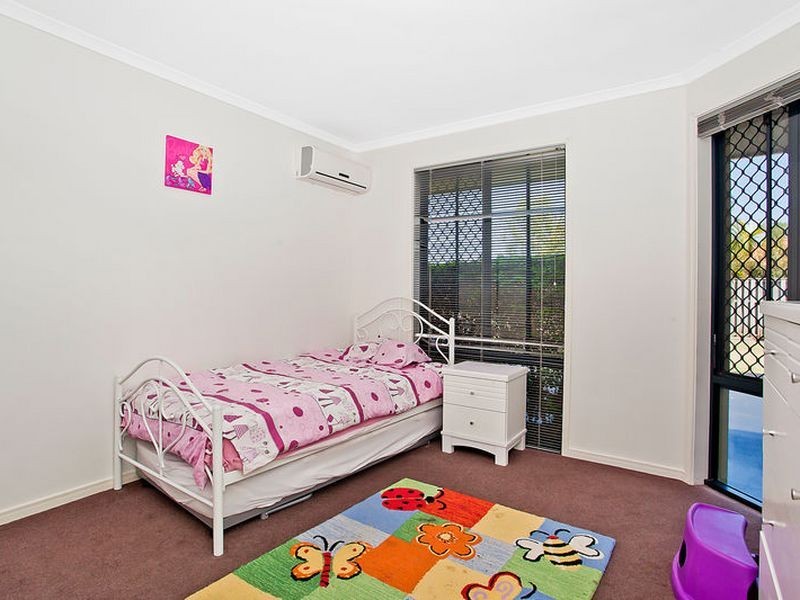 7 Granya Court, Pacific Pines QLD 4211