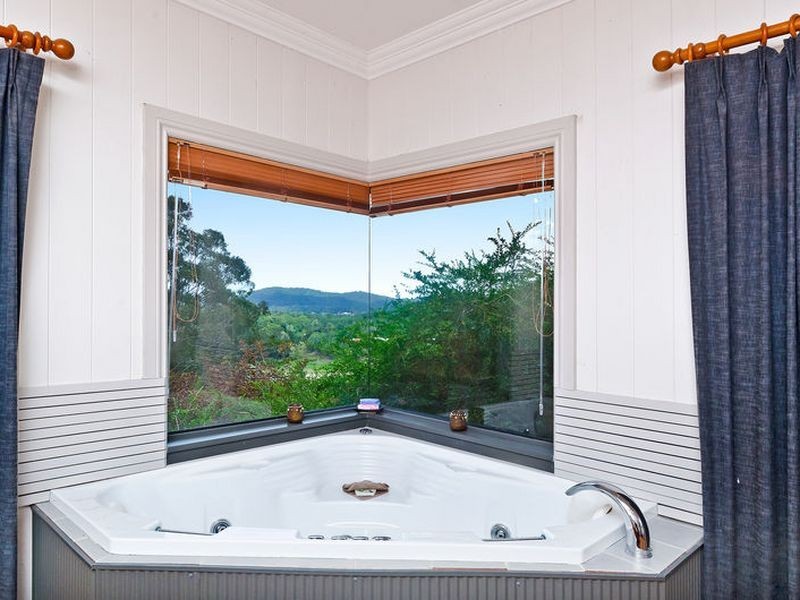 99 Gladrose Crescent, Wongawallan QLD 4210