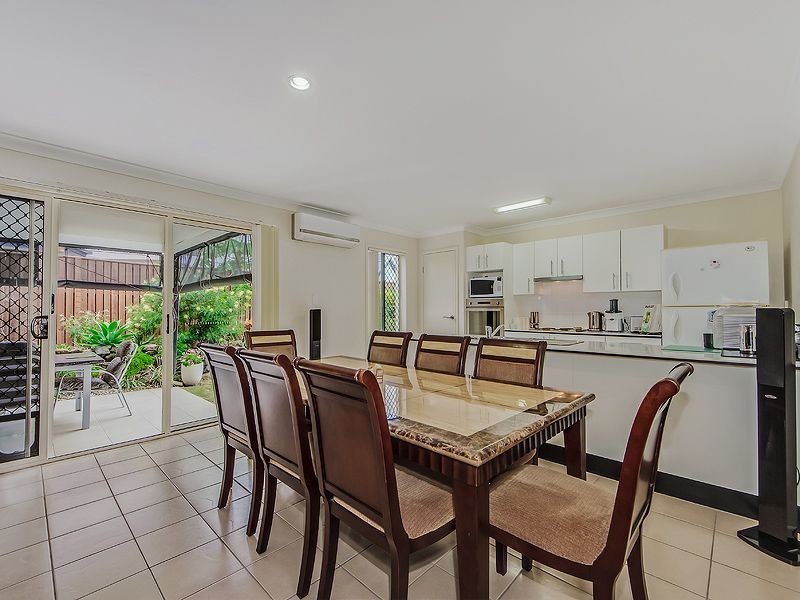 1/50 Lawley Crescent, Pacific Pines QLD 4211