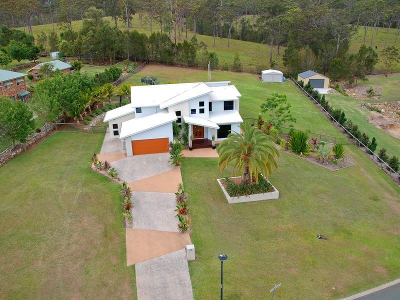 17 Waldorf Place, Maudsland QLD 4210