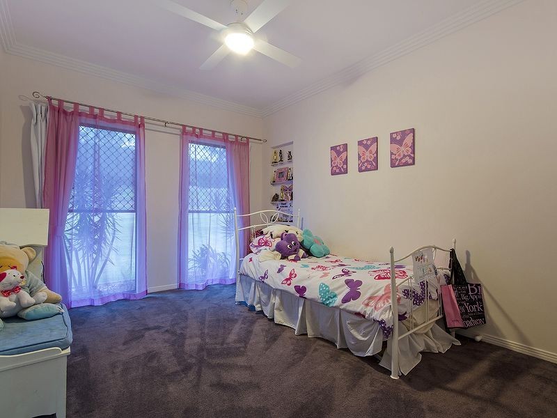 38 Ginger Rogers Road, Maudsland QLD 4210