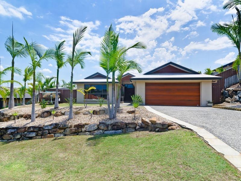 6 Mcrae Circuit, Pacific Pines QLD 4211