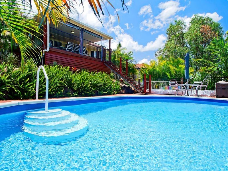 12 Mitaro Rise, Pacific Pines QLD 4211