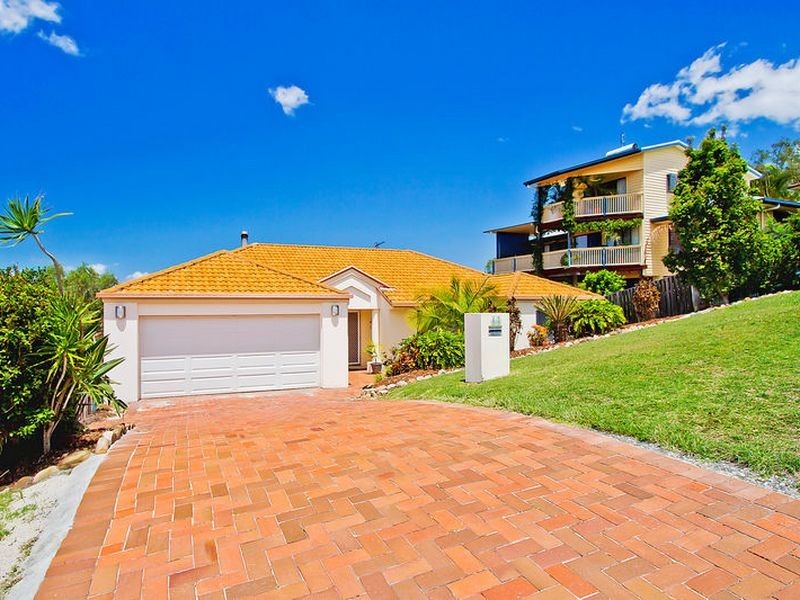 12 Mitaro Rise, Pacific Pines QLD 4211