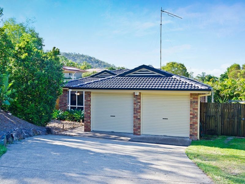 219 Universal Street, Oxenford QLD 4210