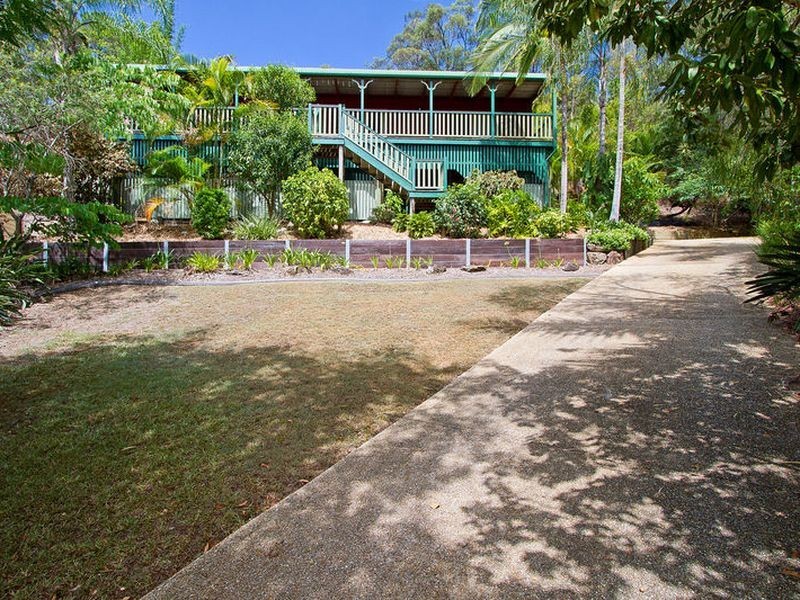 14 Nauru Place, Pacific Pines QLD 4211