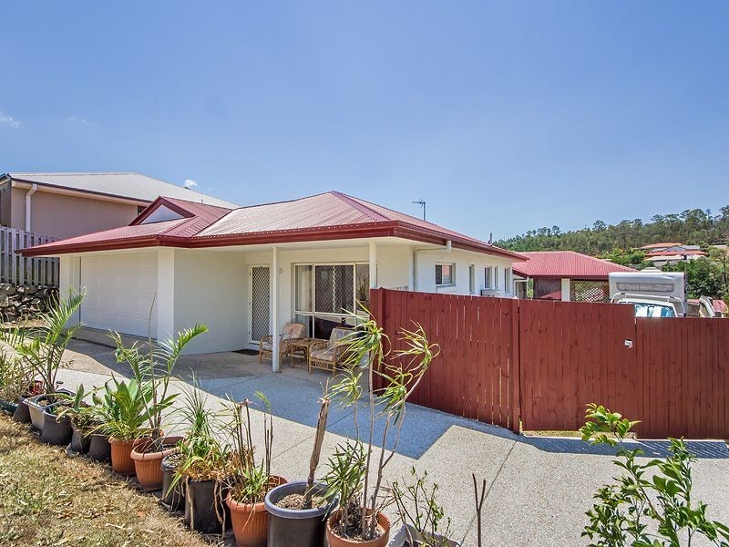 1 Ainslie Street, Pacific Pines QLD 4211