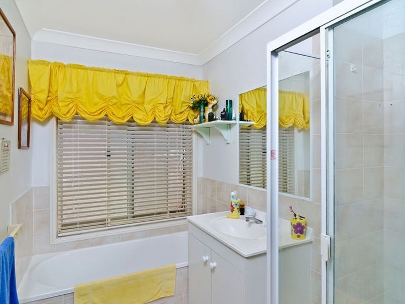 41 Nandi Terrace, Pacific Pines QLD 4211