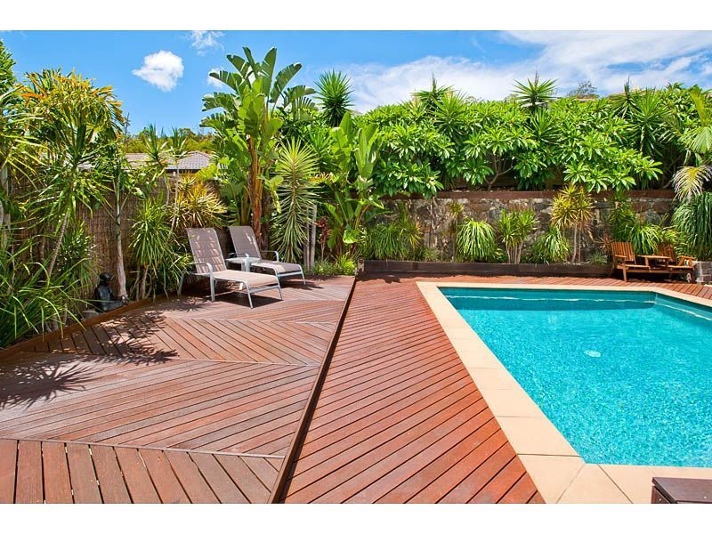 27 Sangster Crescent, Pacific Pines QLD 4211