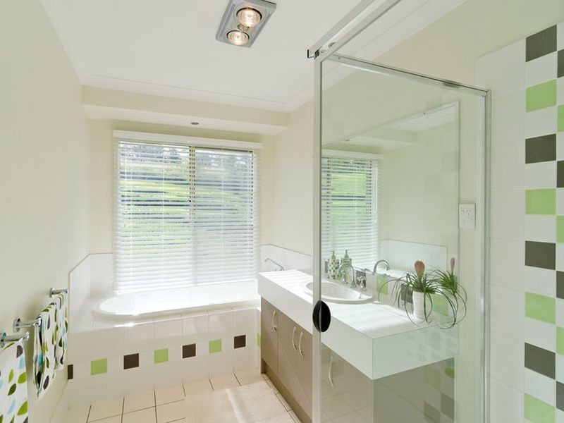 34 John Wayne Close, Maudsland QLD 4210