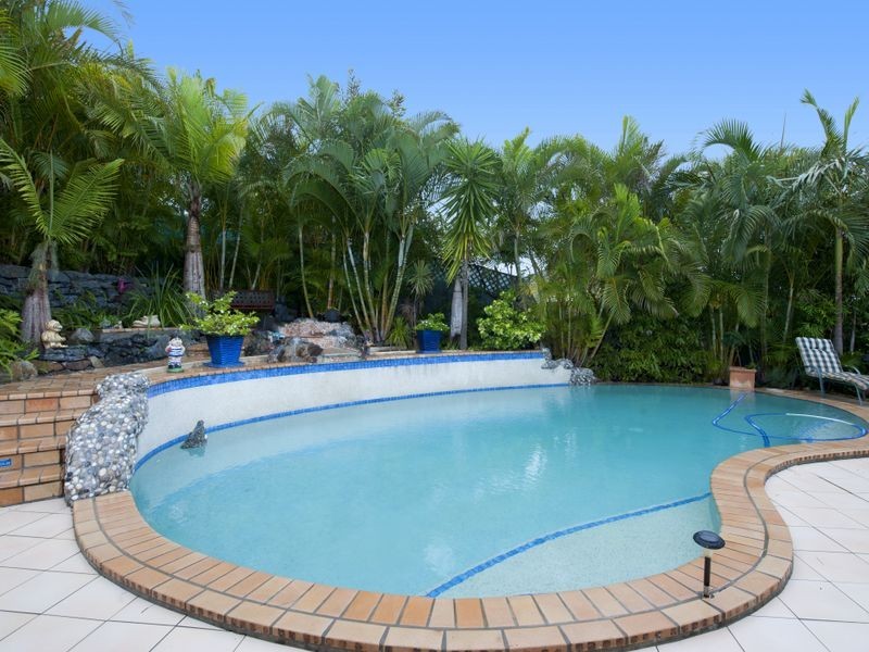 19 Adam Street, Oxenford QLD 4210