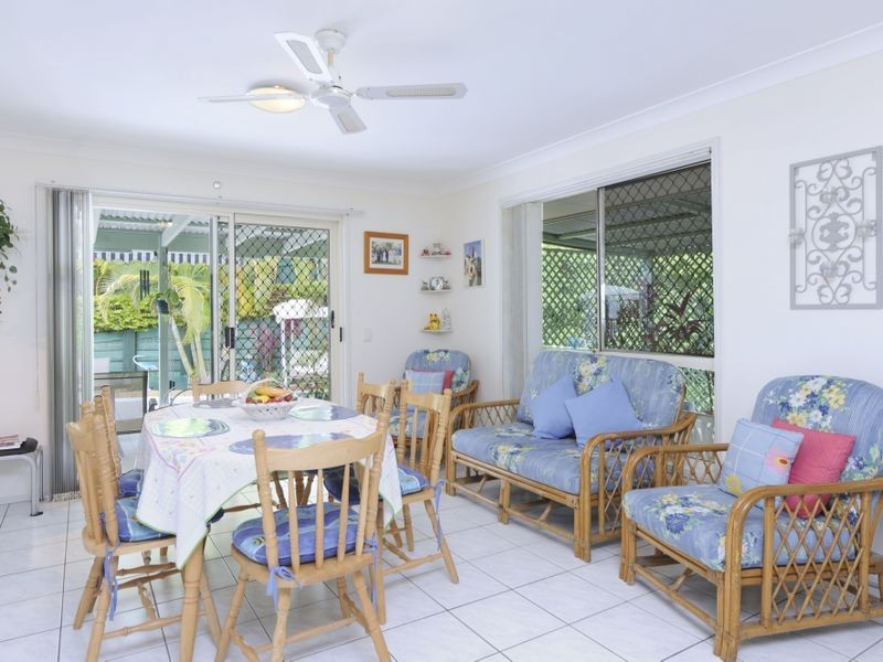 15 Pinebark Avenue, Oxenford QLD 4210