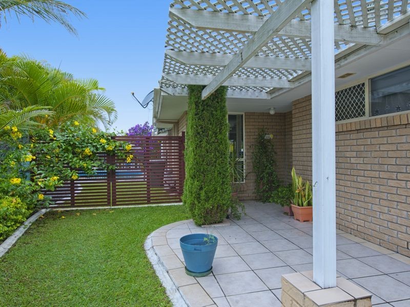 15 Pinebark Avenue, Oxenford QLD 4210