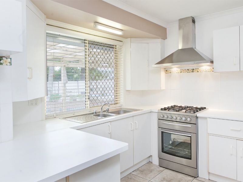 49 Village Way, Oxenford QLD 4210