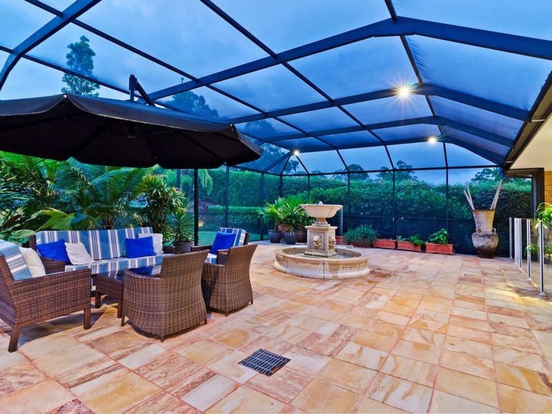 10 John Wayne Close, Maudsland QLD 4210