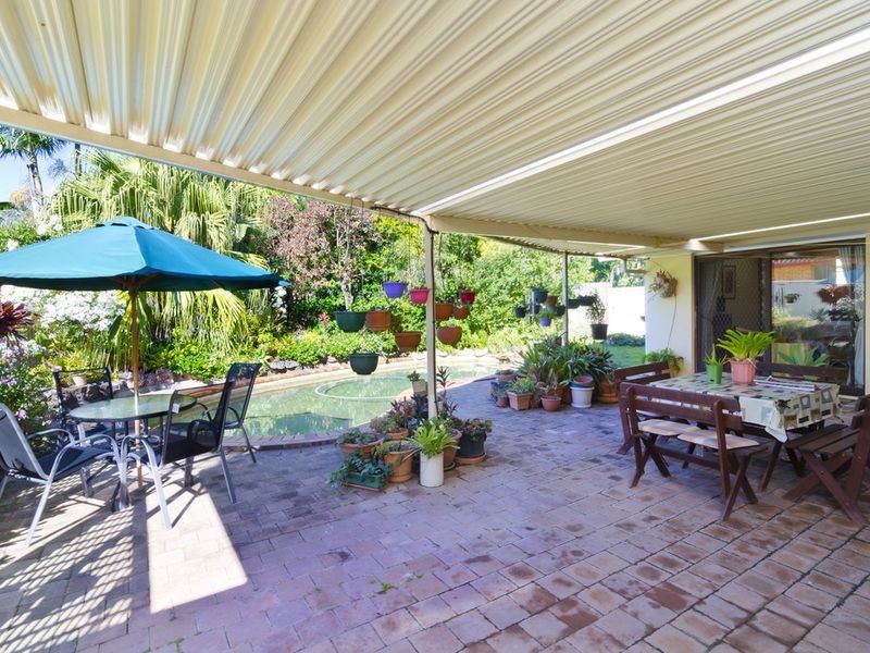 5 Midvale Place, Helensvale QLD 4212