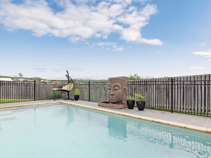 45 Angourie Crescent, Pacific Pines QLD 4211