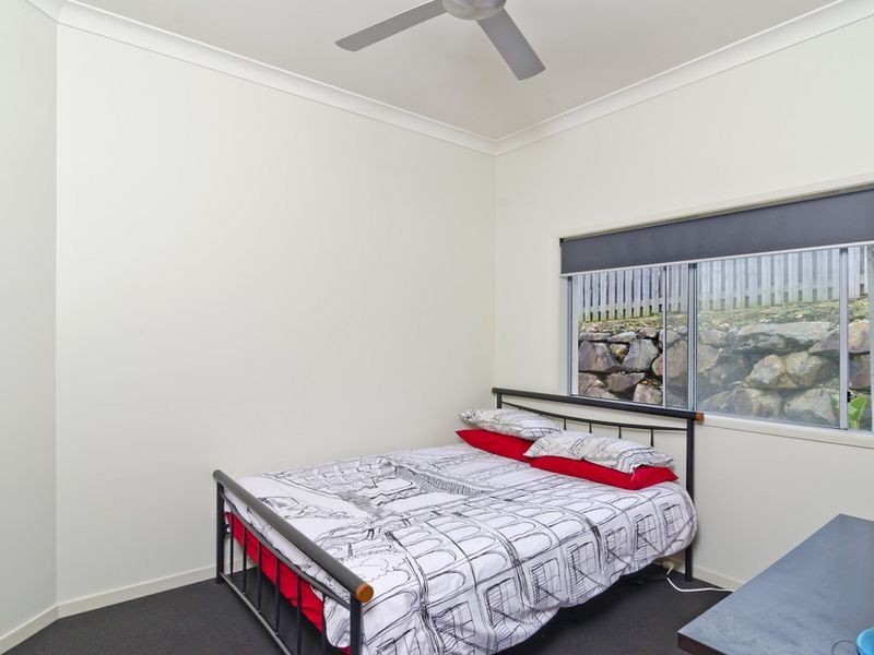 45 Angourie Crescent, Pacific Pines QLD 4211