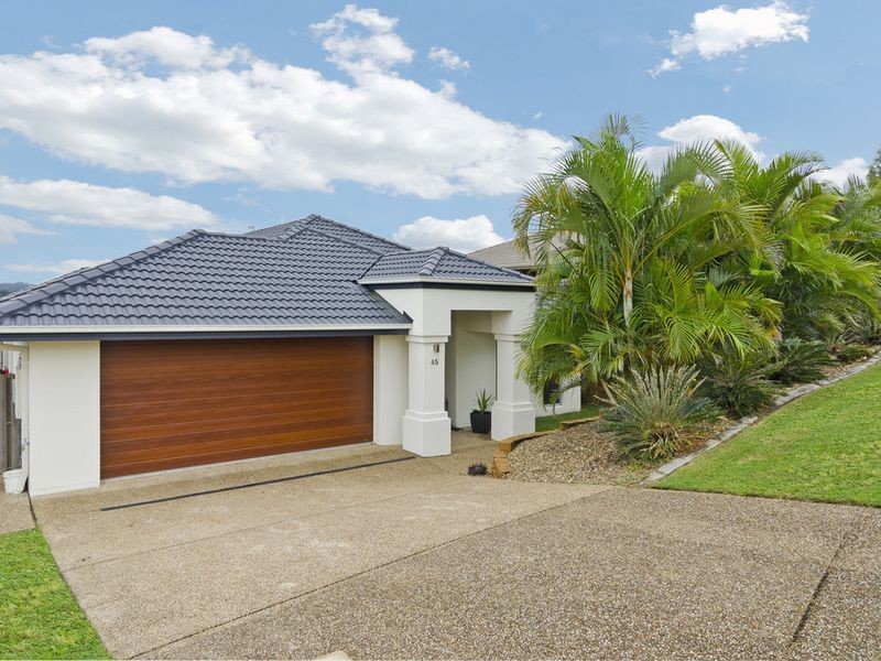 45 Angourie Crescent, Pacific Pines QLD 4211