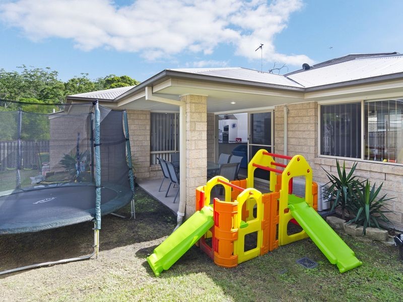 40 Diamantina Circuit, Pacific Pines QLD 4211