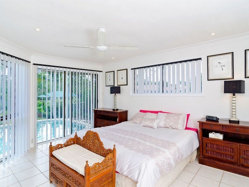 53 Pinkwood Drive, Ashmore QLD 4214