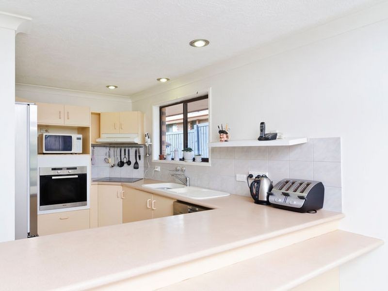 53 Pinkwood Drive, Ashmore QLD 4214