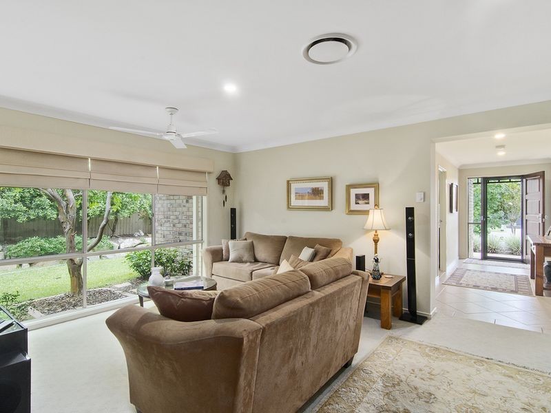 89 Santa Isobel Boulevard, Pacific Pines QLD 4211