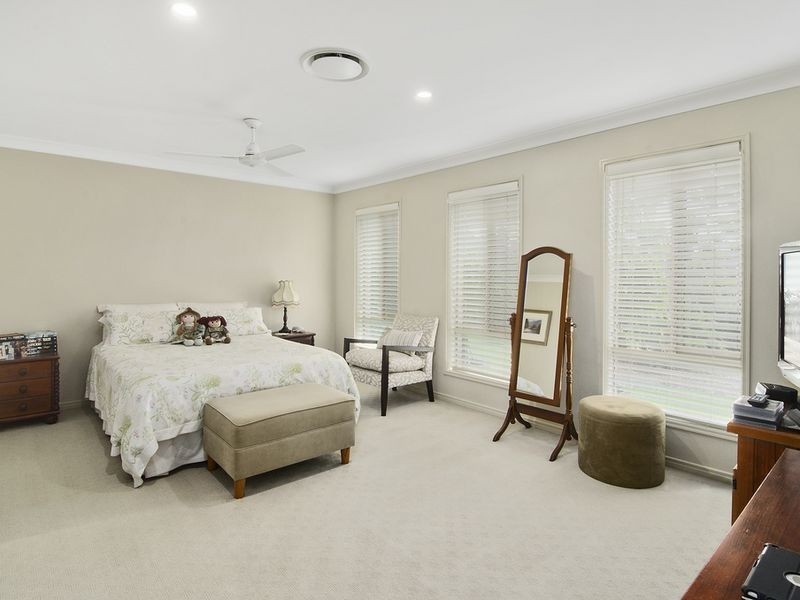 89 Santa Isobel Boulevard, Pacific Pines QLD 4211