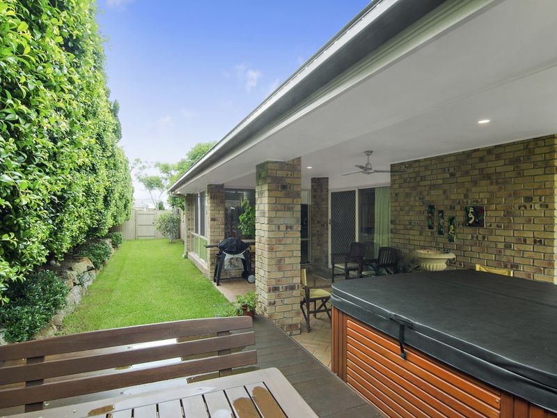 89 Santa Isobel Boulevard, Pacific Pines QLD 4211