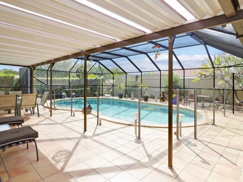 79 Parkes Drive, Helensvale QLD 4212