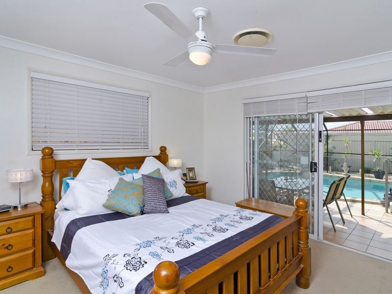 79 Parkes Drive, Helensvale QLD 4212