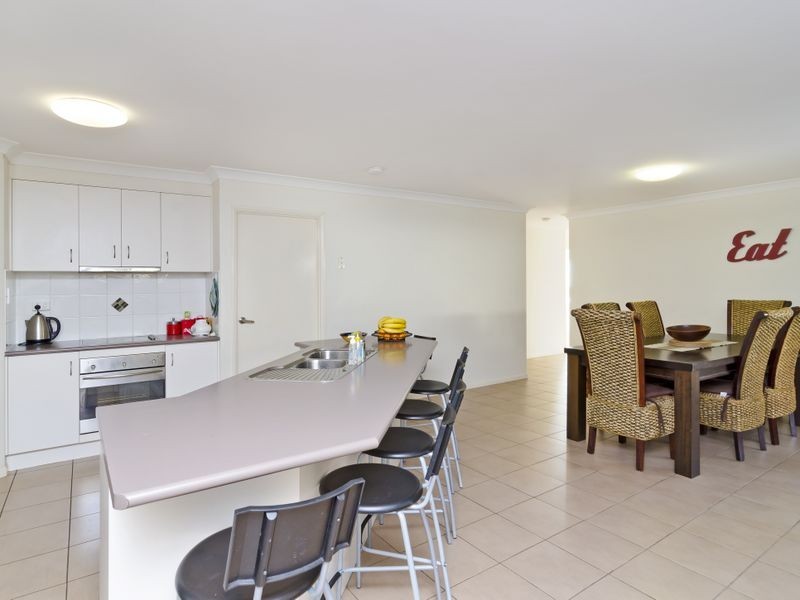 43 Bowley Street, Pacific Pines QLD 4211