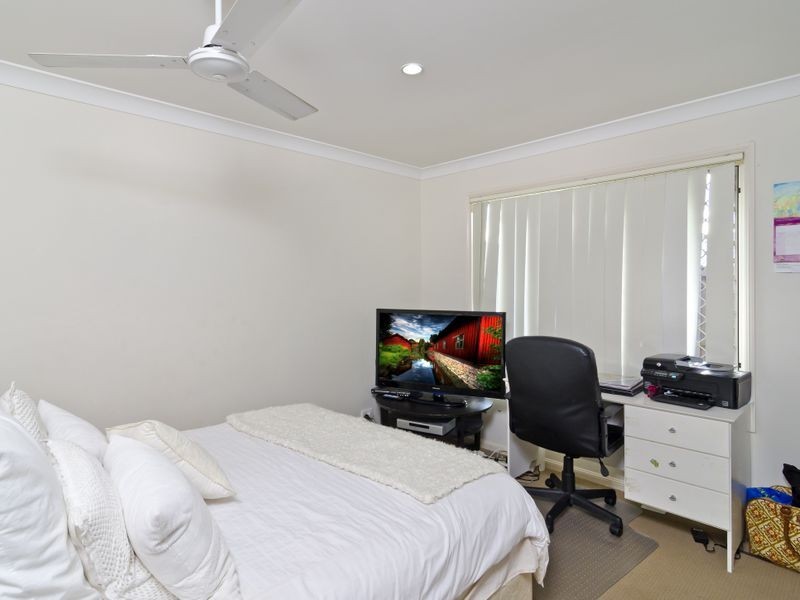 43 Bowley Street, Pacific Pines QLD 4211