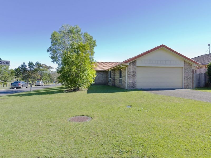 2 Feathertop Crescent, Pacific Pines QLD 4211