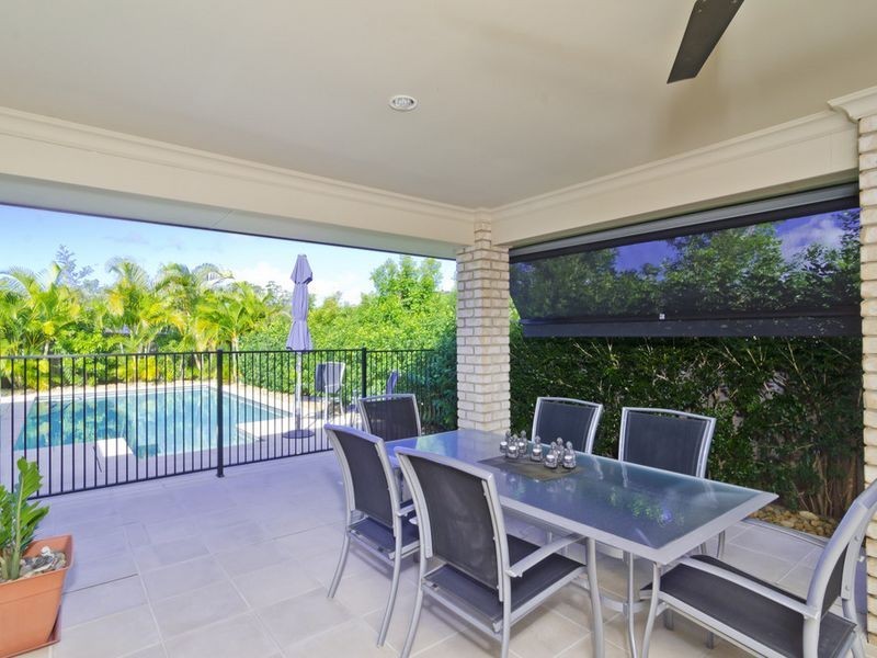 27 Shannonbrook Grove, Oxenford QLD 4210