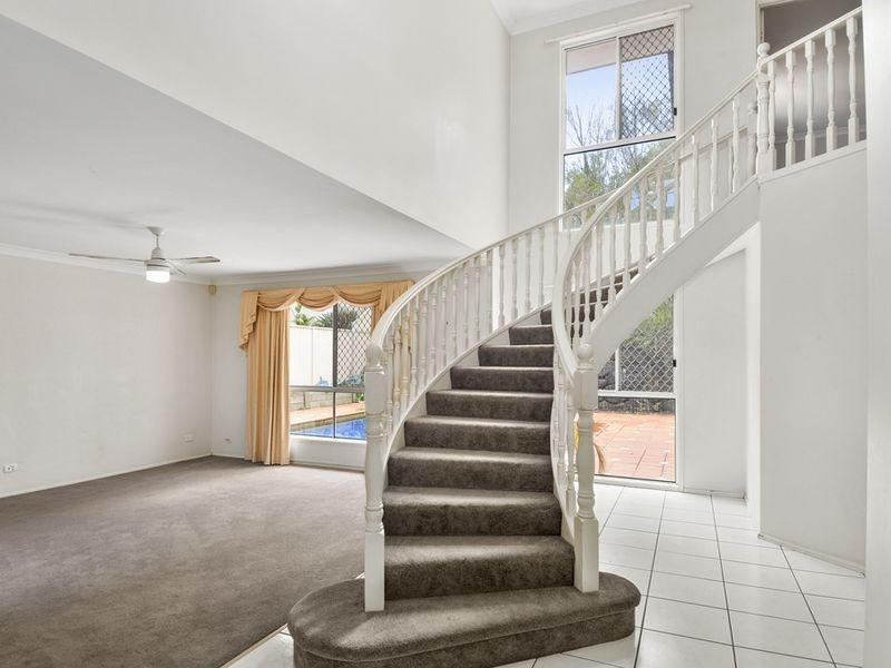 11 Obrien Court, Arundel QLD 4214