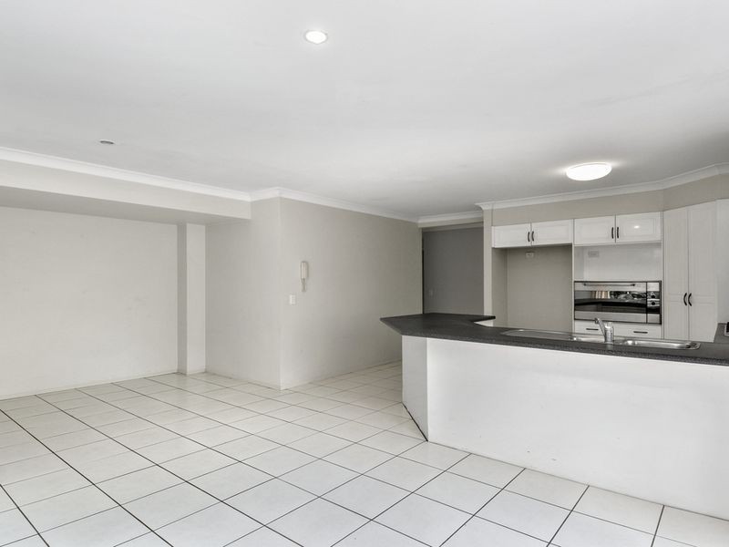 11 Obrien Court, Arundel QLD 4214