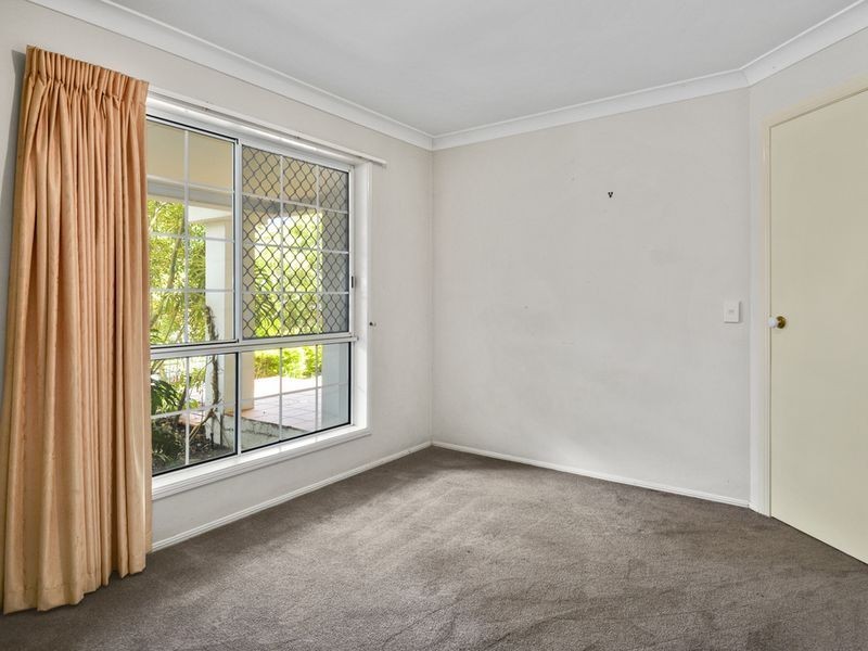 11 Obrien Court, Arundel QLD 4214