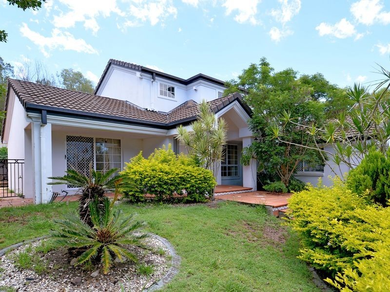 11 Obrien Court, Arundel QLD 4214