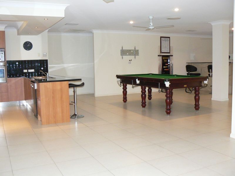 53 Victoria Drive, Pacific Pines QLD 4211