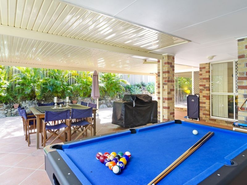 10 Atoli Rise, Pacific Pines QLD 4211