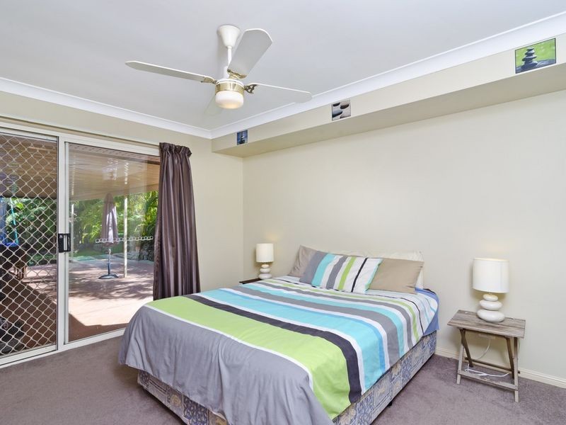 10 Atoli Rise, Pacific Pines QLD 4211