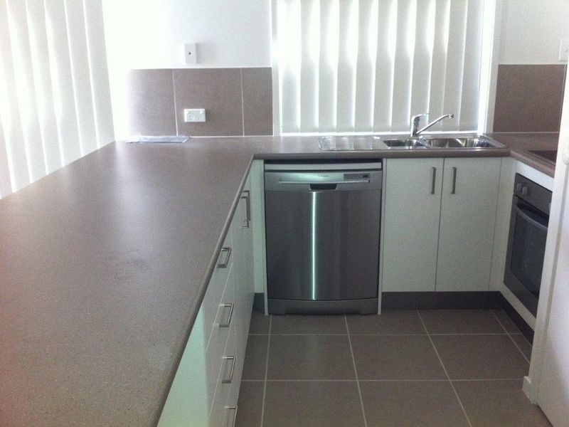 2/61 Diamantina Circuit, Pacific Pines QLD 4211