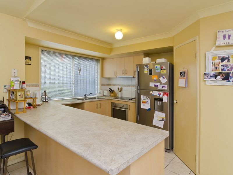21 Penrhyn Street, Pacific Pines QLD 4211