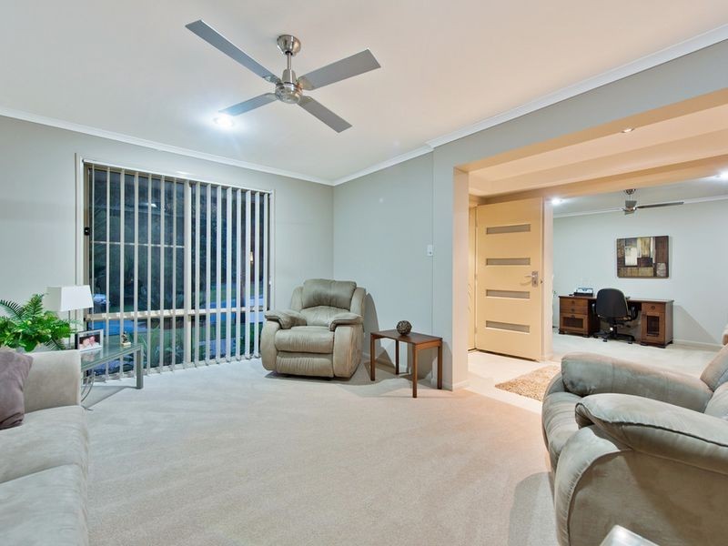 85 Roberts Drive, Maudsland QLD 4210