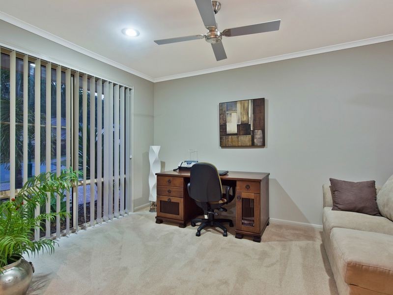 85 Roberts Drive, Maudsland QLD 4210