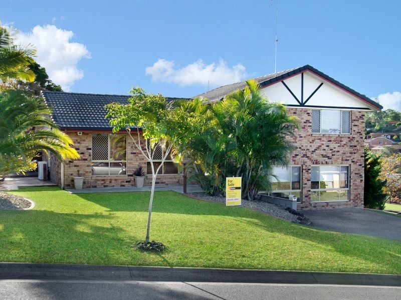4 Edgemount Court, Oxenford QLD 4210