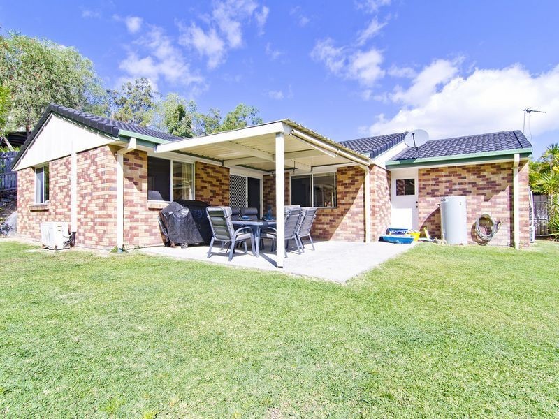 8 Jane Lane, Oxenford QLD 4210